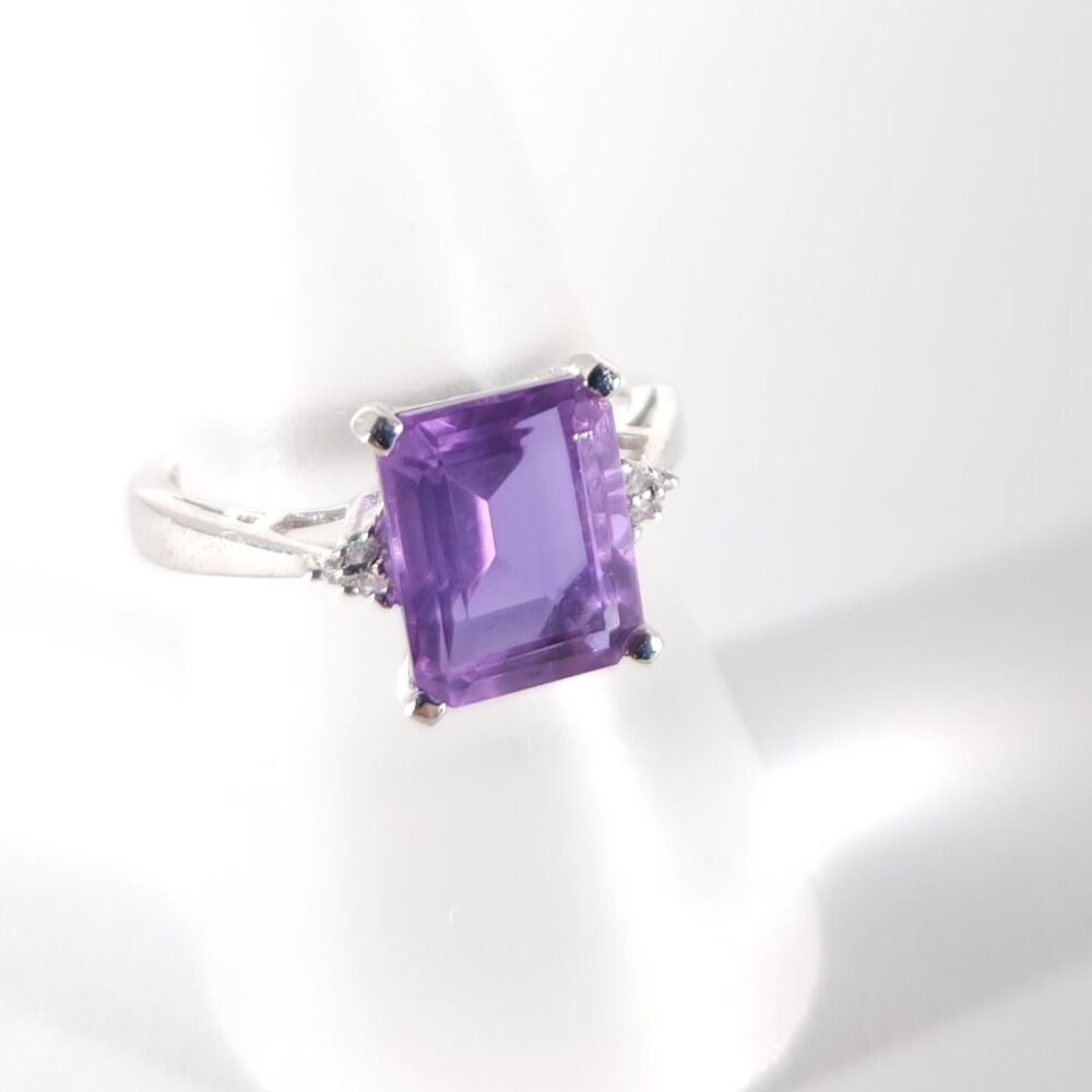 Alexite Color Change Ring Size 8